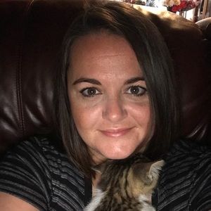 Meet your Posher, Elisha